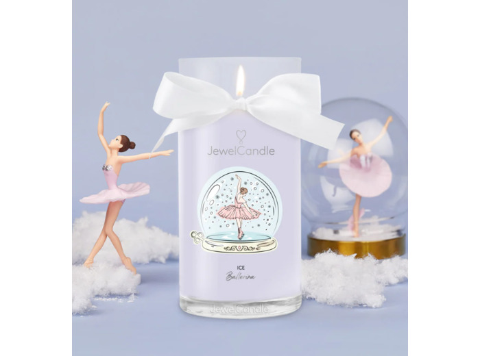 Bougie Bijou Ice Ballerina : Élégance Glacée et Bracelet Étincelant