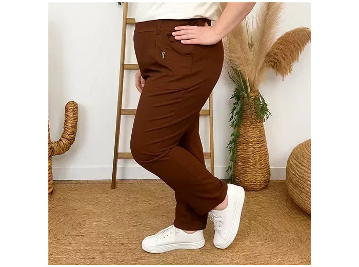 T545- Pantalon Confort JST (T38-T52) (marron)