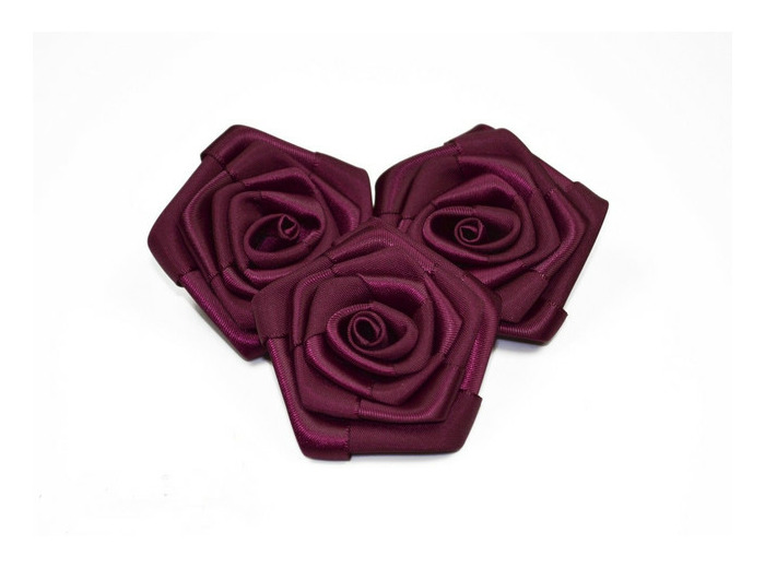 Sachet de 3 roses satin de 6 cm de diametre bordeaux fonce 275