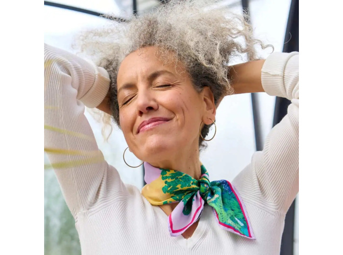 Petit carré de soie L'Arbre Magique