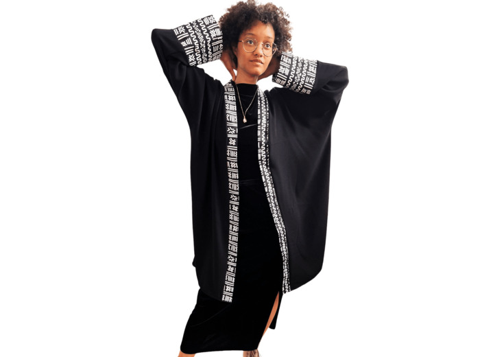 KIMONO NOIR SOUPLE ELEGANT CHIC