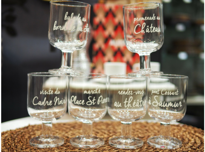 6 verres à pieds Saumur
