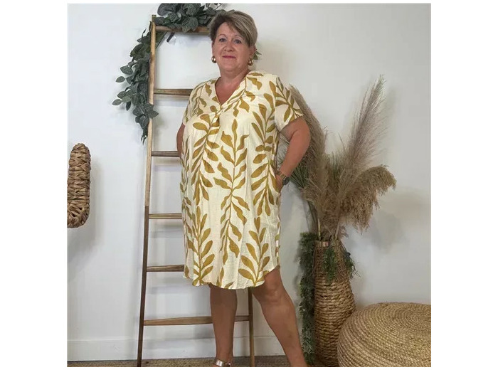 K150- Robe Christy "Feuilles" (T44-T52) (moutarde)