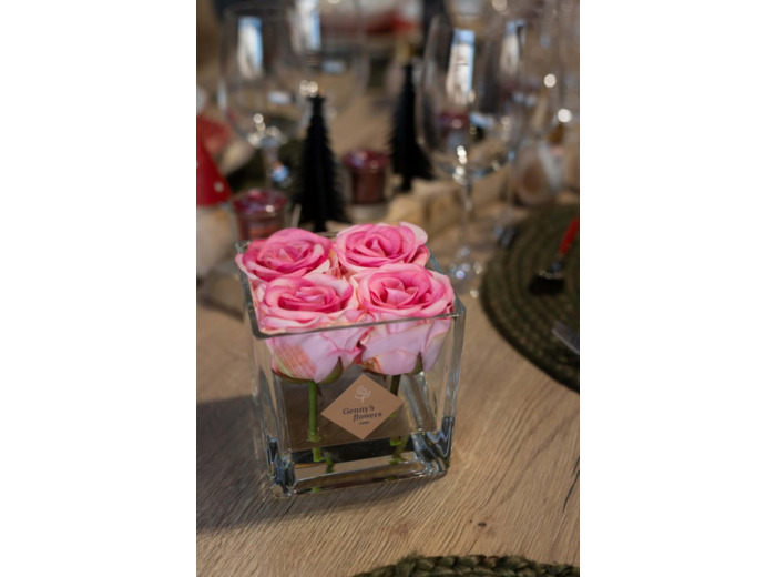 Carré De Roses - Rose Pâle