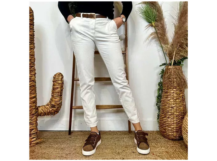 L804- Pantalon en velours (T36-T44) (ecru)