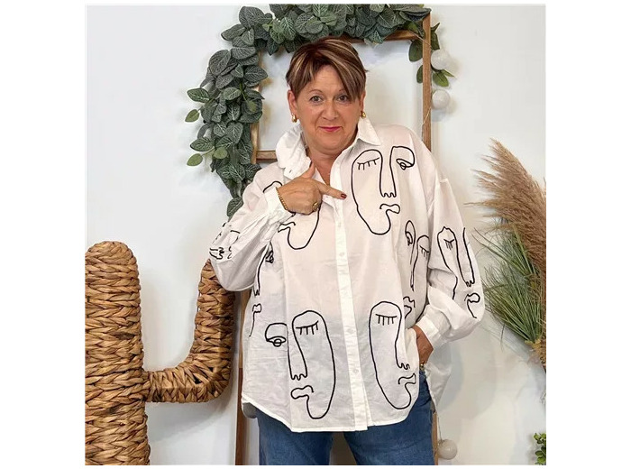 Z106- Chemisier Visage Abstrait (blanc)