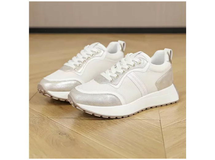 R413- Sneakers "Grandes Pointures" (T40-T43) (doré)