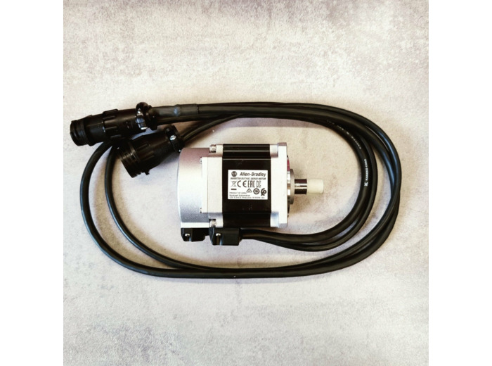 Allen Bradley - Moteur TLY-A220P-BJ62AA