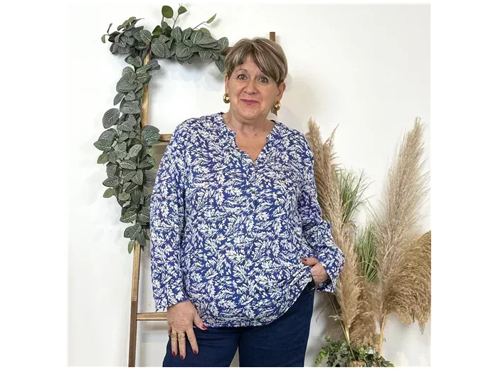 k821- Blouse Feuillage Christy (T44-T52) (bleu royal)