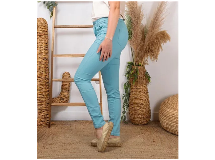 N275- Jean coupe Slim Voggo (T36-T44) (vert céladon)