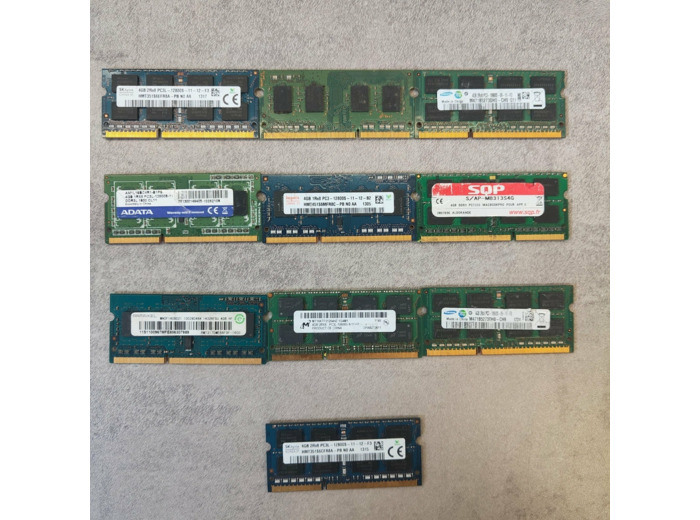 Lot de 10 barrettes de RAM PC3 / PC3L - Non téstées
