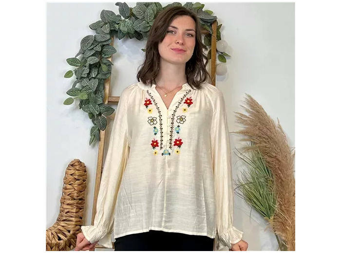 K097- Blouse brodée "Version Féminin" (T36-T40) (ecru)