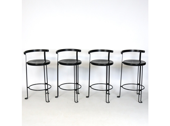 Ensemble  de quatre tabourets hauts "Oblado" Bla Station