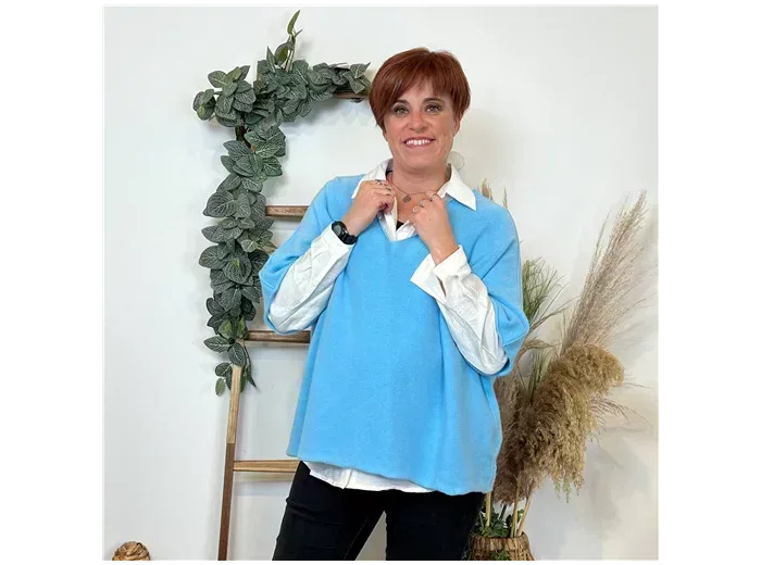 K545- Pull loose Crop-Top (Tu) (bleu ciel)