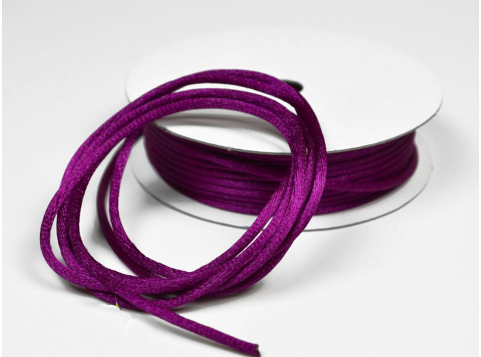 Cordon queue de rat 2 mm d'épaisseur bobine de 10 metres colori mauve