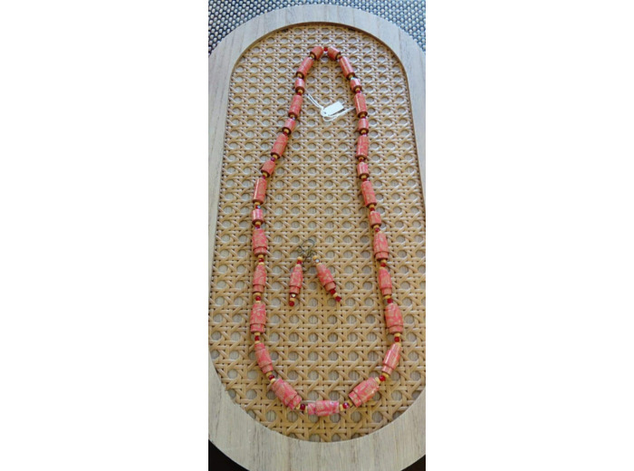 Ensemble collier et boucles d'oreilles fait main
