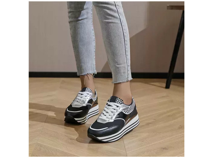 R411- Basket Moow "Plateforme" (T36-T41) (noir)