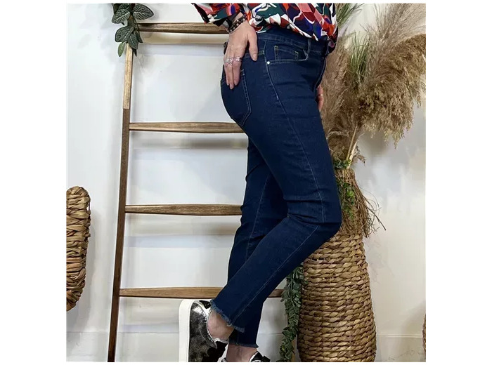 N135- Jean 7/8ème éffiloché (T36-T44) (denim foncé)