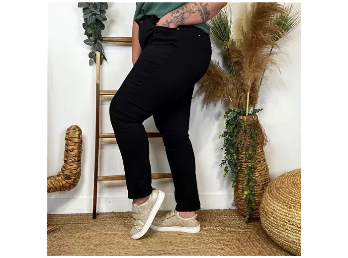 O141- Jean coupe Slim Voggo (T42-T52) (noir)