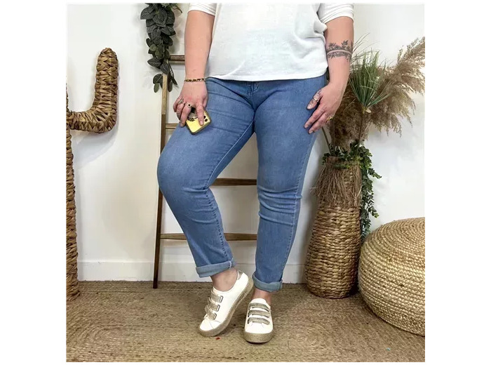 M992- Jean 7/8ème Voggo (T42-T50) (denim clair)