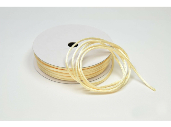 Cordon queue de rat 2 mm d'épaisseur bobine de 10 metres colori beige