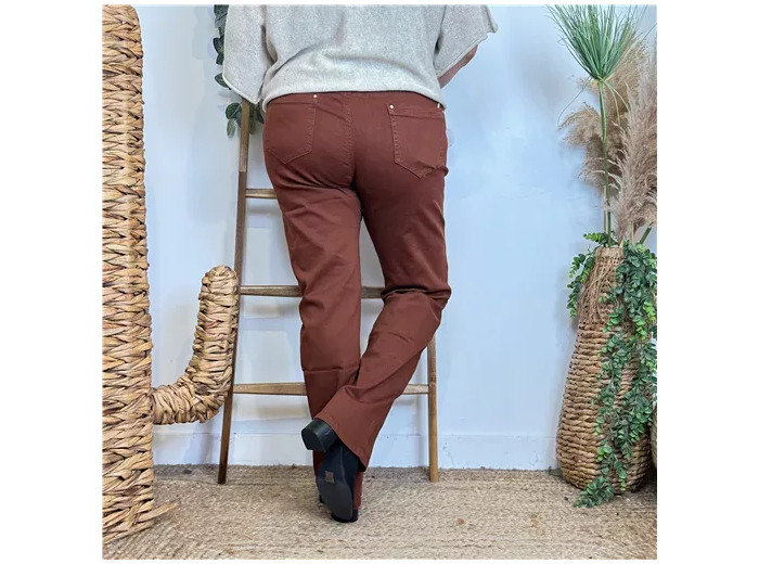 O614- Jean Droit Voggo T42-T50 (cognac)
