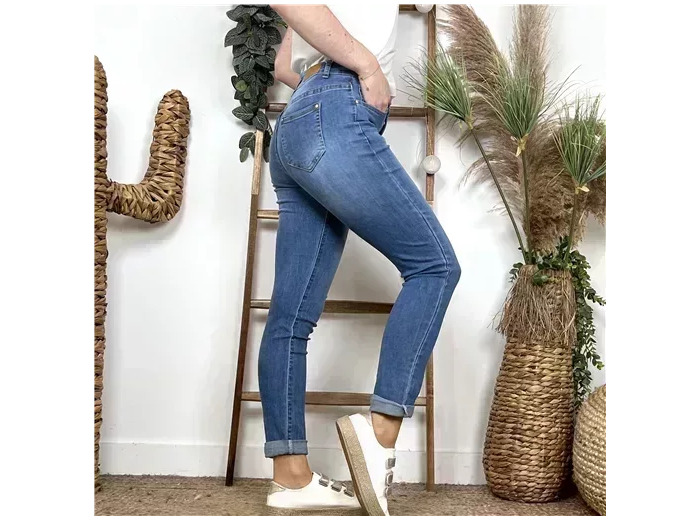 N215- Jean 7/8ème Voggo (T36-T44) (denim clair)
