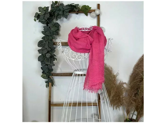 Y510– Foulard uni froissé (fuchsia)