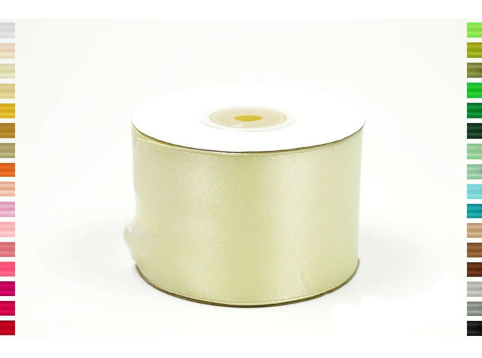 Ruban satin creme 820 largeur 50 mm