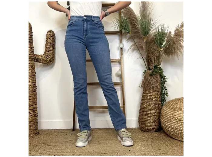 N405- Jean Droit Voggo (T36-T44) (denim clair)