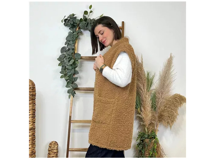 K673- Gilet sherpa (Tu) (camel)