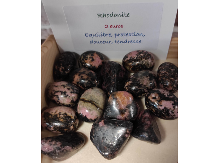 Pierre roulée de Rhodonite