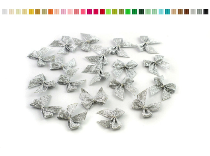 sachet de 20 nœuds en satin de belle qualite argent