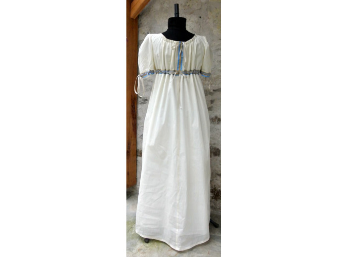 Robe empire