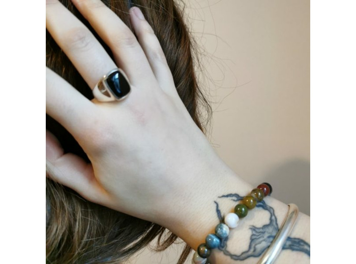 Onyx