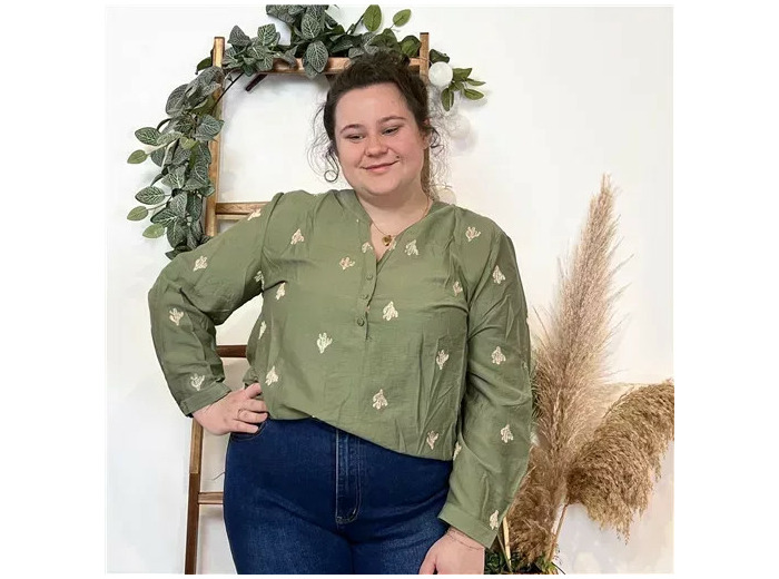 Z757- Blouse brodée Christy (T44-T52) (kaki)