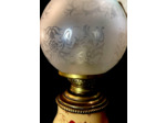 Lampe à pétrole avec boule d'ornement LA129