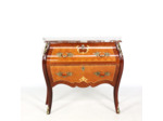 Commode bombée avec plateau en  marbre, Ryden möbler AB, Nybro (Suède )
