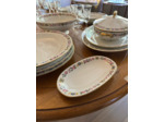 Service de 30 pièces en porcelaine de Limoge C. Ahrenfeldt