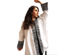 KIMONO BLANC EN COTON ASSORTI AVEC DU BOGOLAN