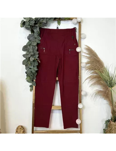 T580- Pantalon confort zips (T38-T52) (bordeaux)