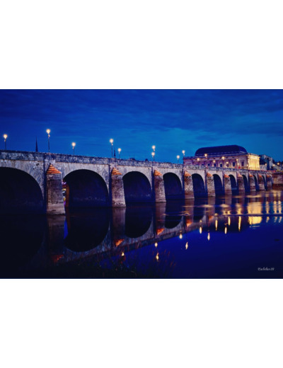 Saumur by night 2