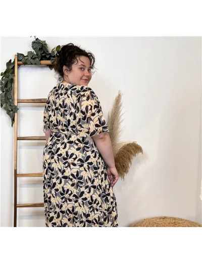 K466- Robe Plissée Grande Taille "C'Mélodie" (noir)