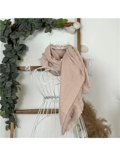 Y510– Foulard uni froissé (beige)