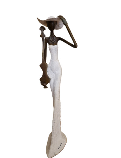 Elégante blanche d'Issouf Bonkoungou