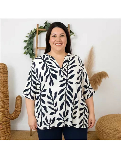 Z753- Blouse Curvy Manches courtes (T54-T58) (marine)