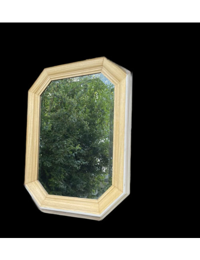 Format moyen : miroir octogonal