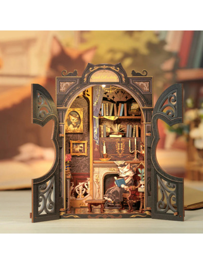 Count Cat's Study - Booknook