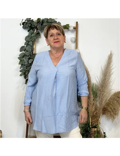 K806- Blouse unie Christy (T44-T52) (bleu ciel)