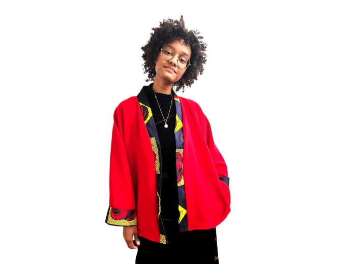 KIMONO ROUGE POUR FEMME AVEC DU WAX
